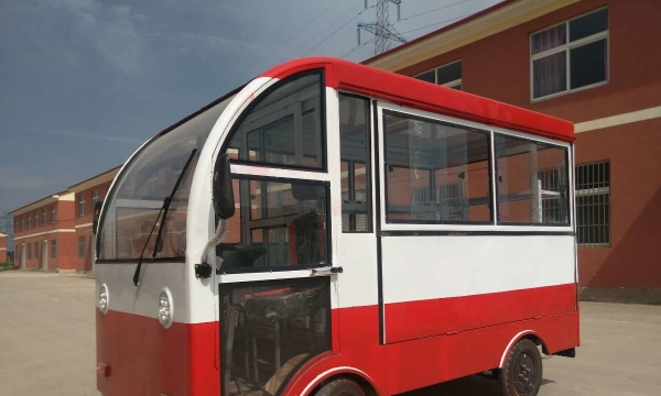 厂家促销小吃车快餐车早餐美食车电动餐车流动小吃车中巴餐车房车