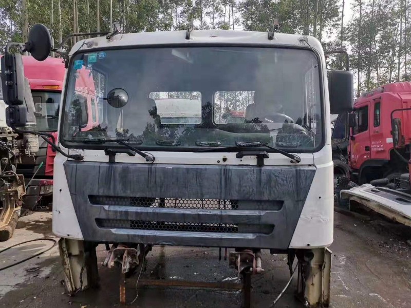 广州二手驾驶室电话多少 大概多少钱