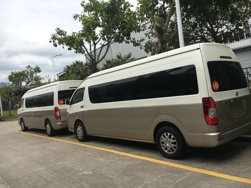 厦门旅游包车各款商务车,面包中巴车,旅游大巴车带司机租车