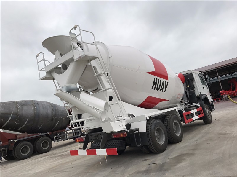 豪沃 德龙 欧曼 红岩12-16方搅拌车 厂家直销