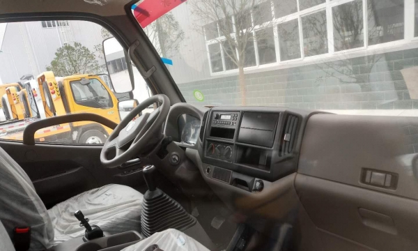 转让 清障车蓝黄牌国五清障车可分期包上户