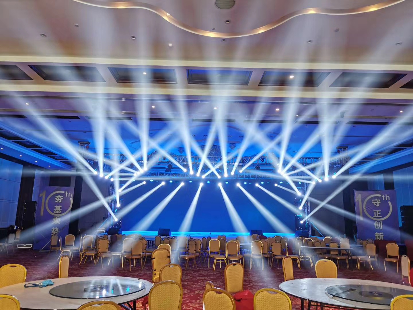 同安展会活动会议摄影摄像婚礼跟拍照片直播合唱站架租