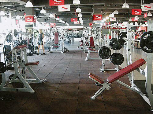 浩沙健身 暑期两人同行一人免单