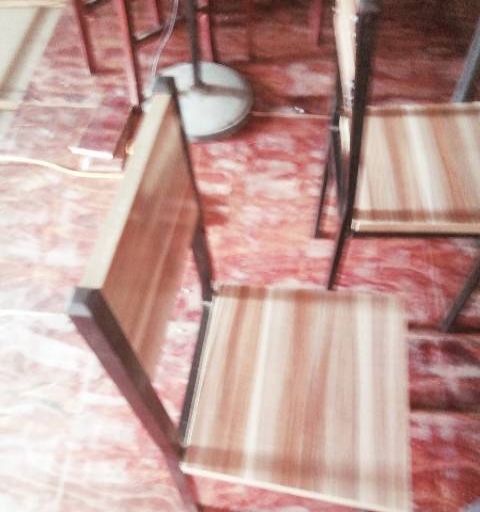 快餐桌小吃桌多套处理